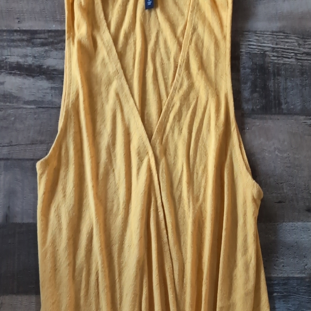 Universal Thread Mustard Sleeveless Tank Top